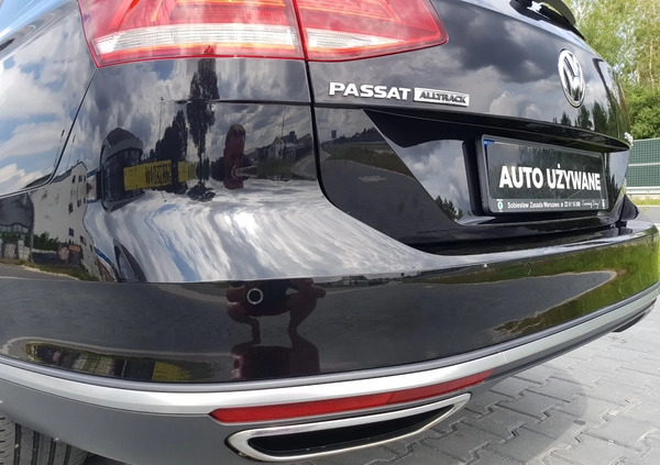 Volkswagen Passat cena 84000 przebieg: 165000, rok produkcji 2016 z Włodawa małe 781